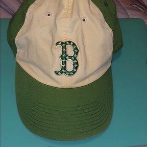 MLB Rare Vintage Boston Red Sox Shamrock Cap